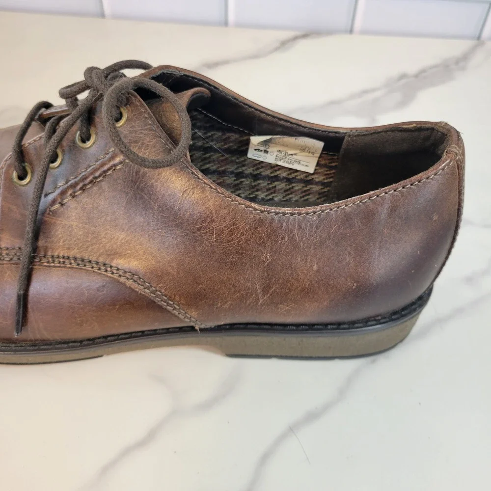 Clarks Derby Shoes Mens Size 12 Hinman Mahogany Leather Lace Up Distressed